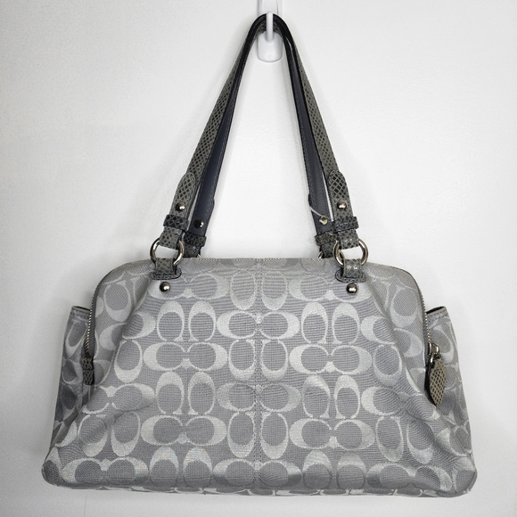 COACH Signature Penelope Shoulder Bag. - Picture 2 of 16